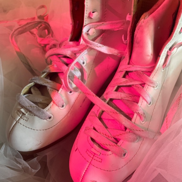 Used IceSkates - Picture 3 of 3